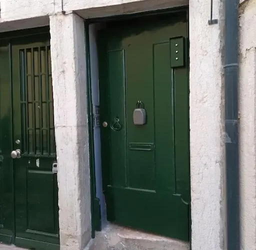 Mouraria Cozy & Charming Apartment Lissabon